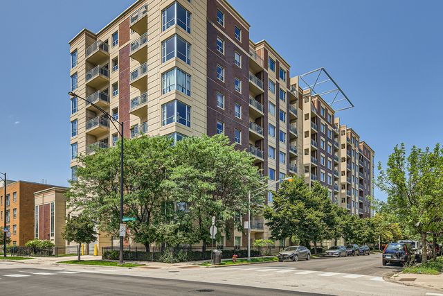100 N  Hermitage Ave #811, Chicago, IL 60612
