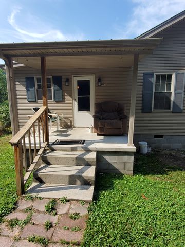 1794 State Route 7, Estill, KY 41666