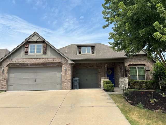 2605 W  111th St S, Jenks, OK 74037