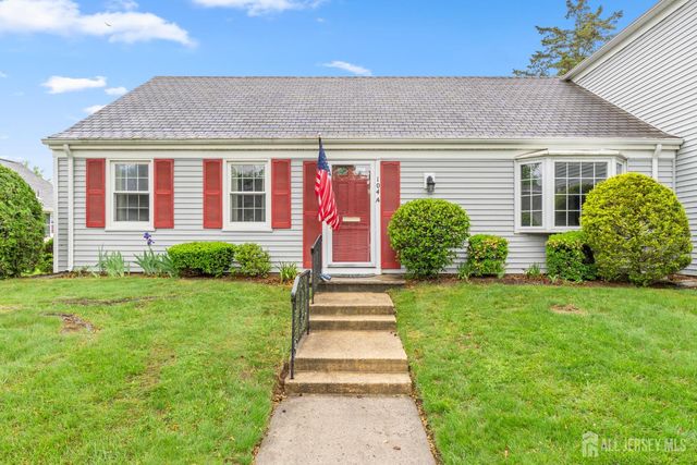 104 N  Glenwood Ln #A, Monroe Township, NJ 08831