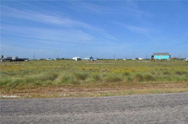 Address Not Disclosed, Rockport, TX 78382