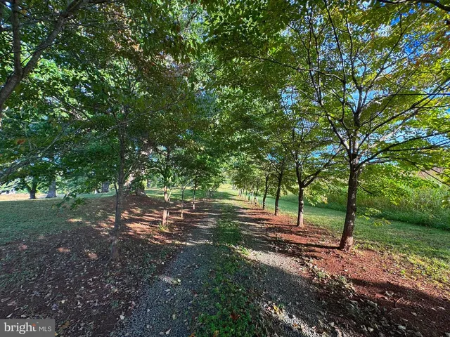 164 Garretts Mill Rd, Mineral, VA 23117