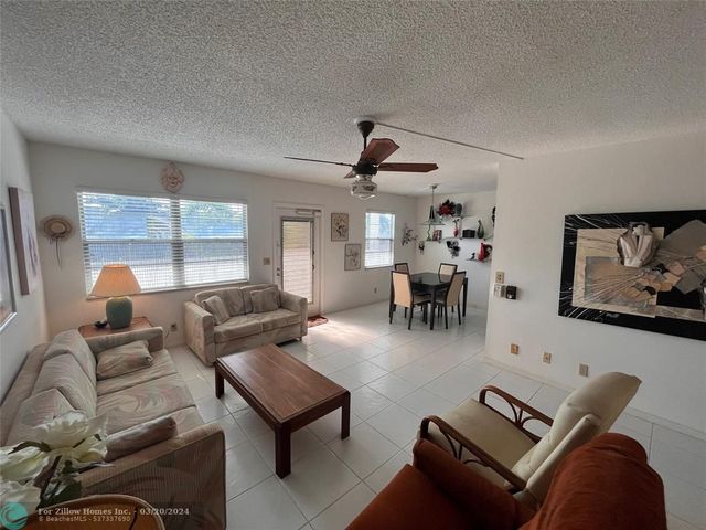 3022 Exeter Dr #3022-B, Boca Raton, FL 33434