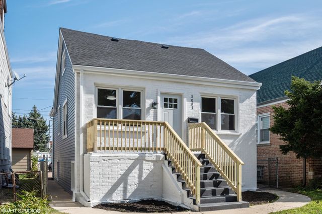 5031 N  Meade Ave, Chicago, IL 60630