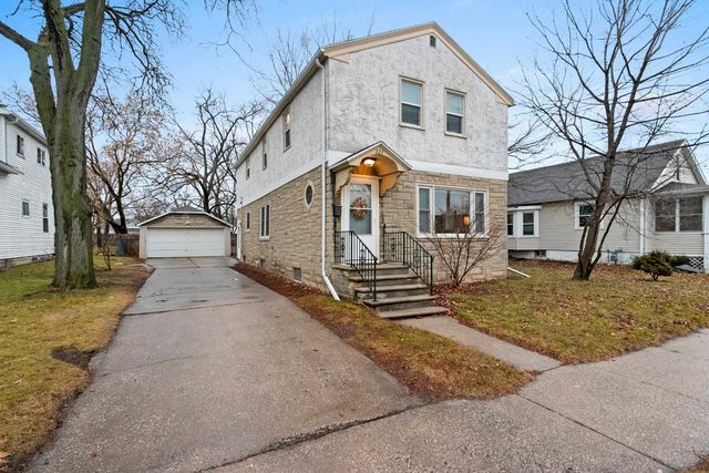 222 S  Clay St, Green Bay, WI 54301