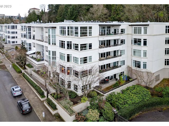 2445 NW Westover Rd #417, Portland, OR 97210