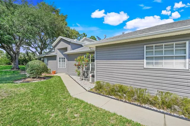 26736 Cash Ct, Leesburg, FL 34748