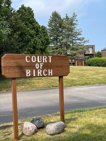 740 Court Of Birch #1BDR, Vernon Hills, IL 60061