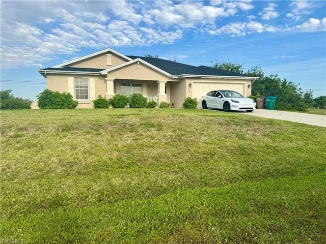 1729 NW 3rd Ave, Cape Coral, FL 33993