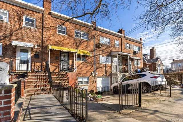 238A Throggs Neck Boulevard, Bronx, NY 10465