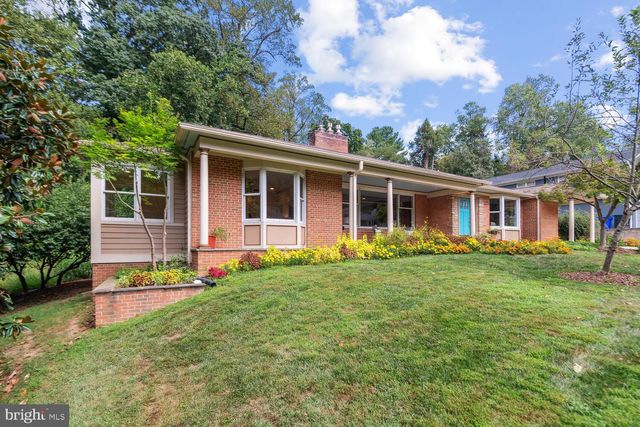 3315 Glenmoor Dr, Chevy Chase, MD 20815