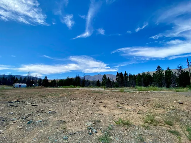 555 Crescent St, Greenville, CA 95947