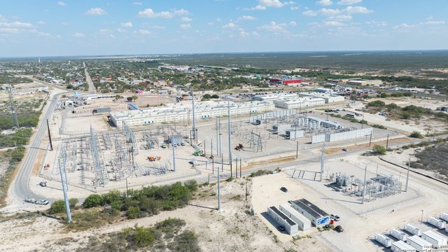 000 Old Hamilton Rd, Del Rio, TX 78840