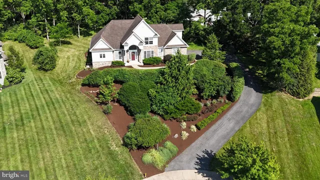 248 Ivy Hill Dr, State College, PA 16801