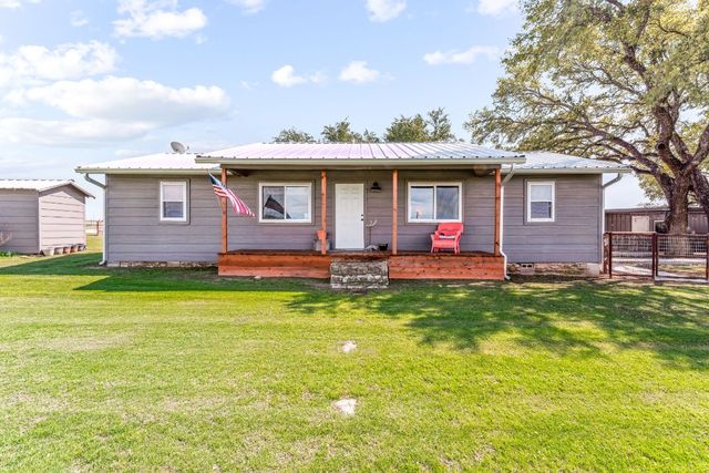 228 County Road 229, Stephenville, TX 76401