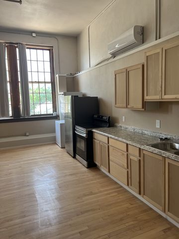 411 Clayton St #11434200, Brush, CO 80723