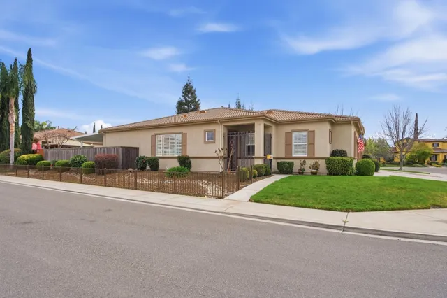 4114 Cecilia Ct, Denair, CA 95316