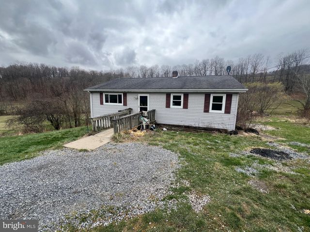1228 Valley Forge Rd, Duncansville, PA 16635