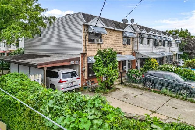 2702 Neptune Ave, Brooklyn, NY 11224