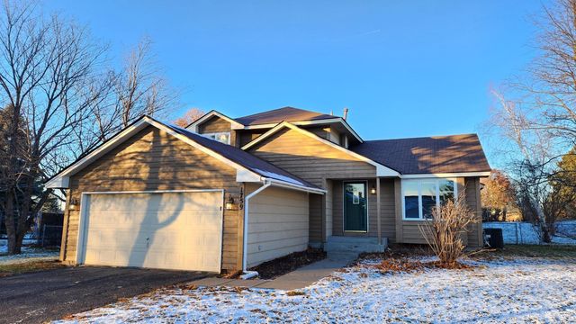 1759 148th Ln NW, Andover, MN 55304