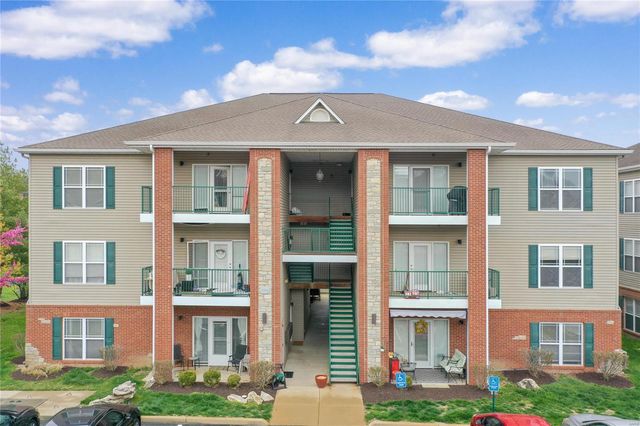 895 Forest Ave #101, Valley Park, MO 63088