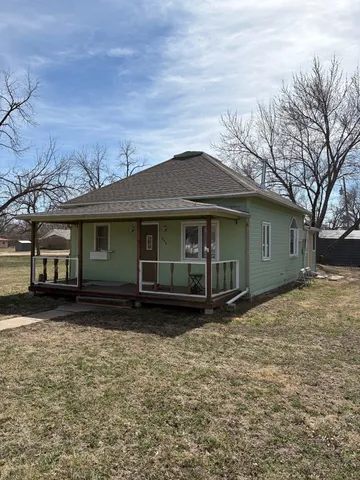 333 E  4th St, Nelson, NE 68961