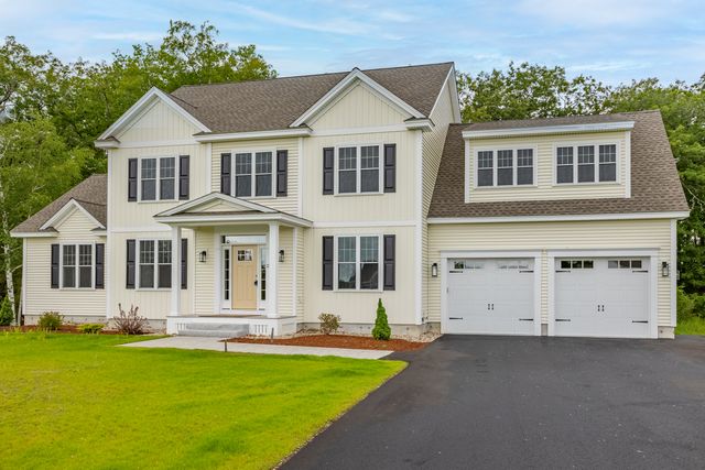 Eagle Landing Plan in Village Meadows, Groton, MA 01450