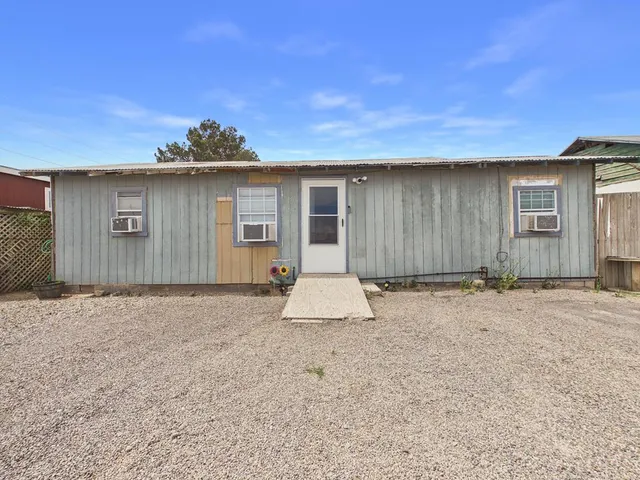 409 N  Cypress St, Pecos, TX 79772