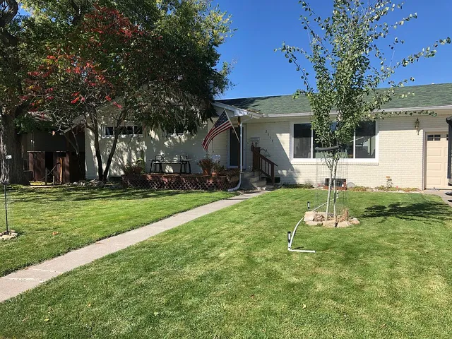 2113 Kerper Blvd N, Cody, WY 82414