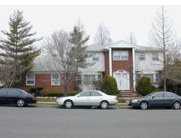 531 Huguenot Ave #2, Staten Island, NY 10312