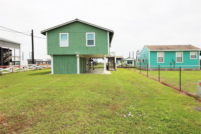 855 County Road 201, Sargent, TX 77414