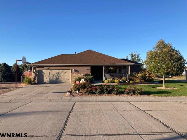 2650 Settler Dr, Gering, NE 69341