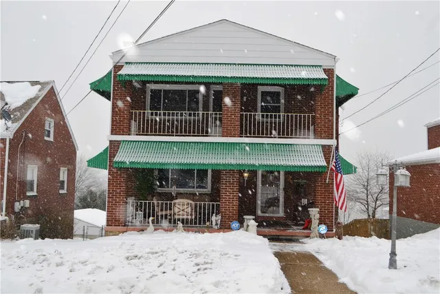 2421 Dewey St, Homestead, PA 15120