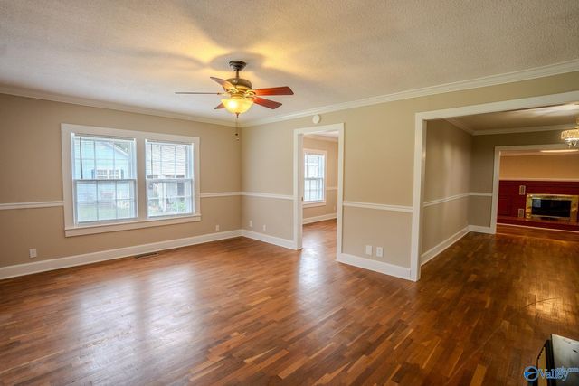 16519 Market St, Moulton, AL 35650