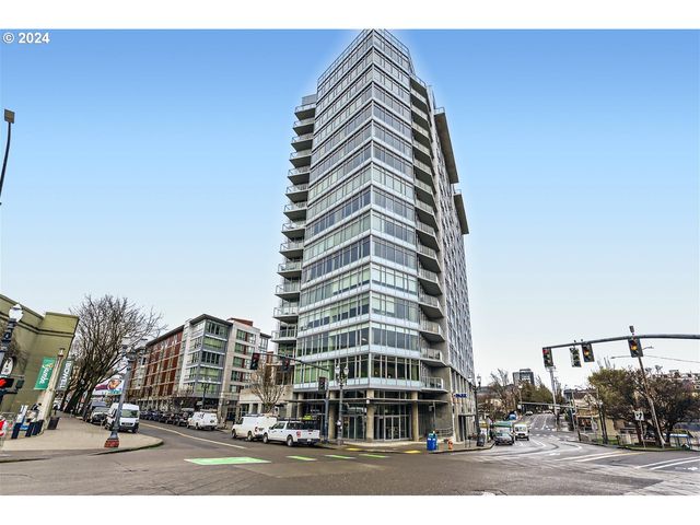 1926 W  Burnside St #411, Portland, OR 97209