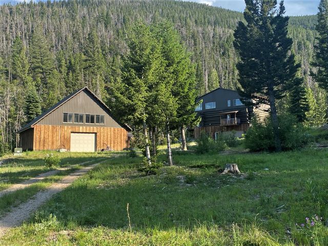 12311 Stemple Pass Rd, Lincoln, MT 59639