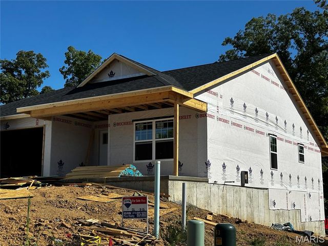 259 Broch Tuarach Pl, Jackson, MO 63755