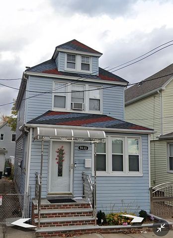 9133 245th St, Bellerose, NY 11426