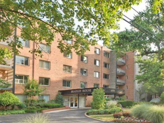 4800 Chevy Chase Dr #508, Chevy Chase, MD 20815
