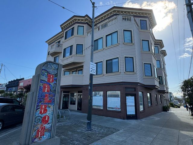 700 39th Ave #302, San Francisco, CA 94121