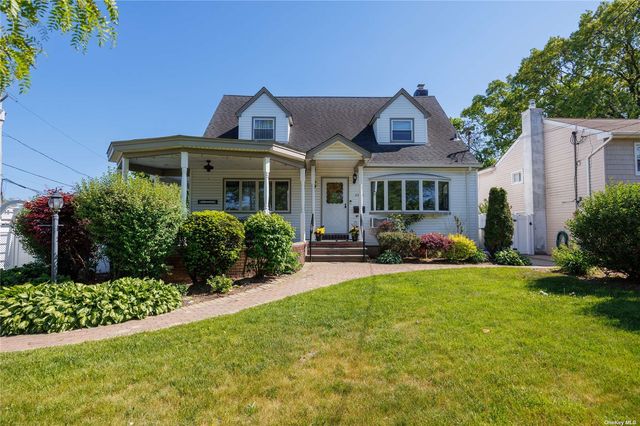 3266 Brower Avenue, Oceanside, NY 11572