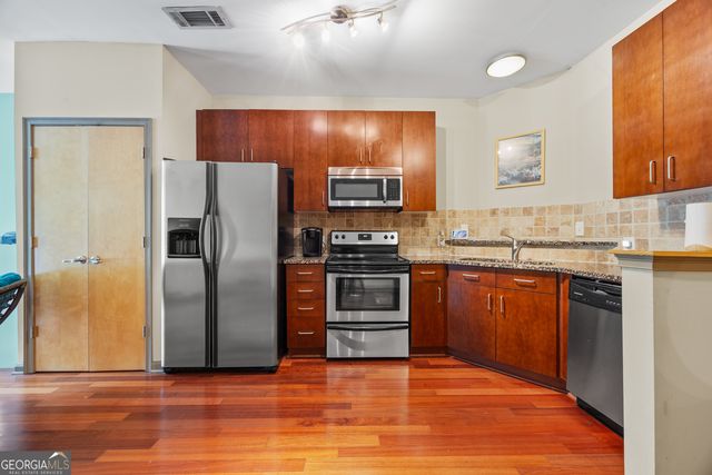 898 Oak St SW #3221, Atlanta, GA 30310