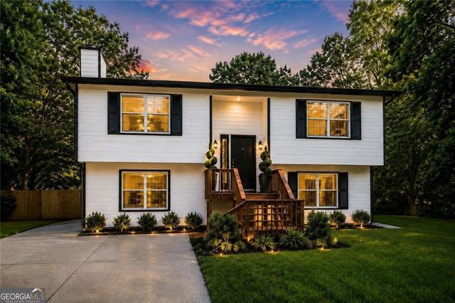 2290 Wilkins Cv, Decatur, GA 30035