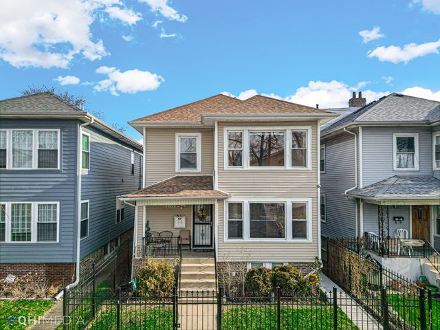 3805 N  Sacramento Ave, Chicago, IL 60618