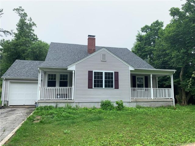 637 Old Colchester Rd, Uncasville, CT 06382