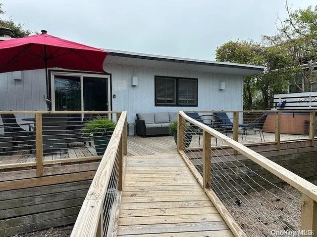 63 Aeon Walk, Sayville, NY 11782