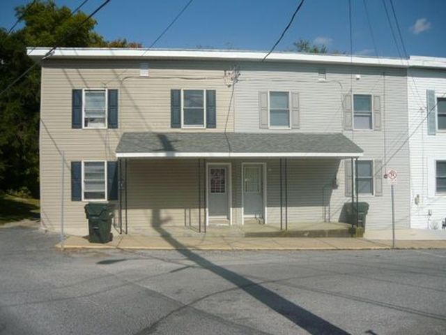 4 Kenneth Ave, Shippensburg, PA 17257