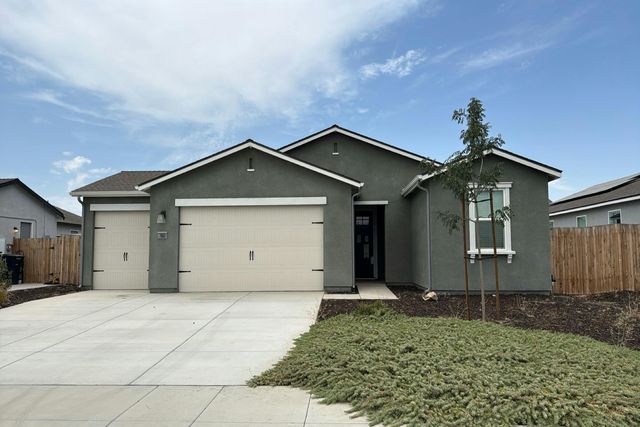 7802 Savannah Height Ave, Bakersfield, CA 93313