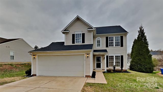 217 Grayland Rd, Mooresville, NC 28115