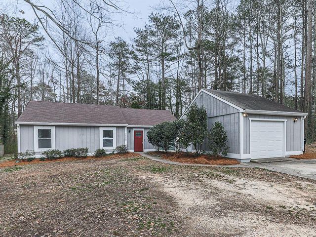 1500 Pine Log Pl, Austell, GA 30168